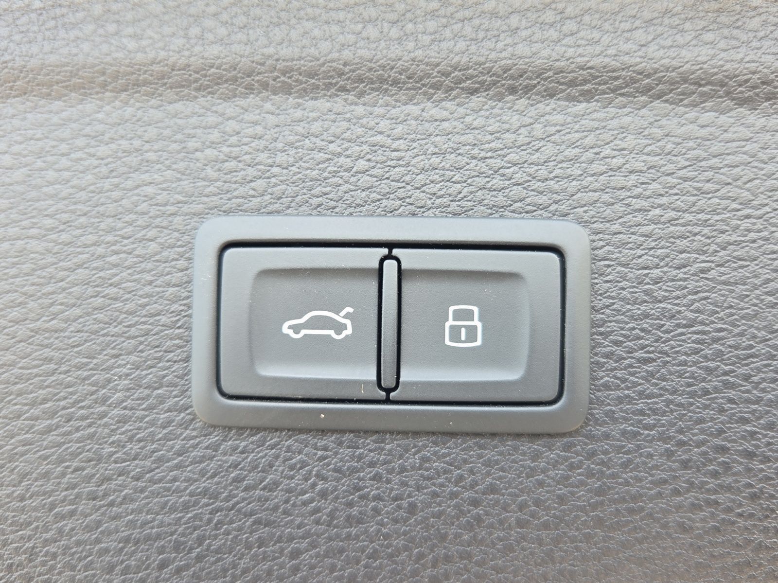 Audi SQ5 - Bild 12
