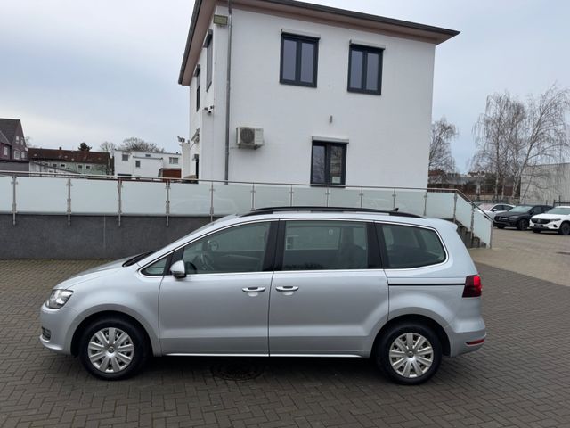 Volkswagen Sharan Comfortline BMT/PANO/SHZ/PDC/DSG/7 SEATS