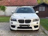 BMW X1 23d xDrive M-Paket Aut+Panorama+R.Kamera+Navi - gebrauchte BMW X1 aus dem Jahr 2011
