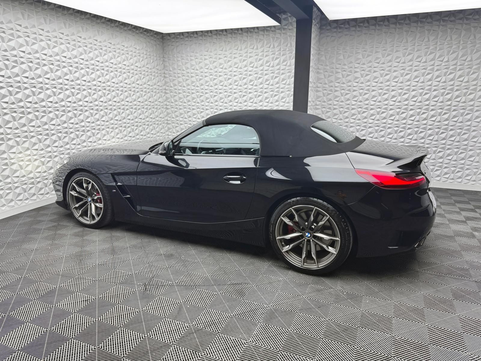 Fahrzeugabbildung BMW M40i M-PERFORMANCE/ACC/H&K/HUD/LIVE/DA+/RCAM/KEY