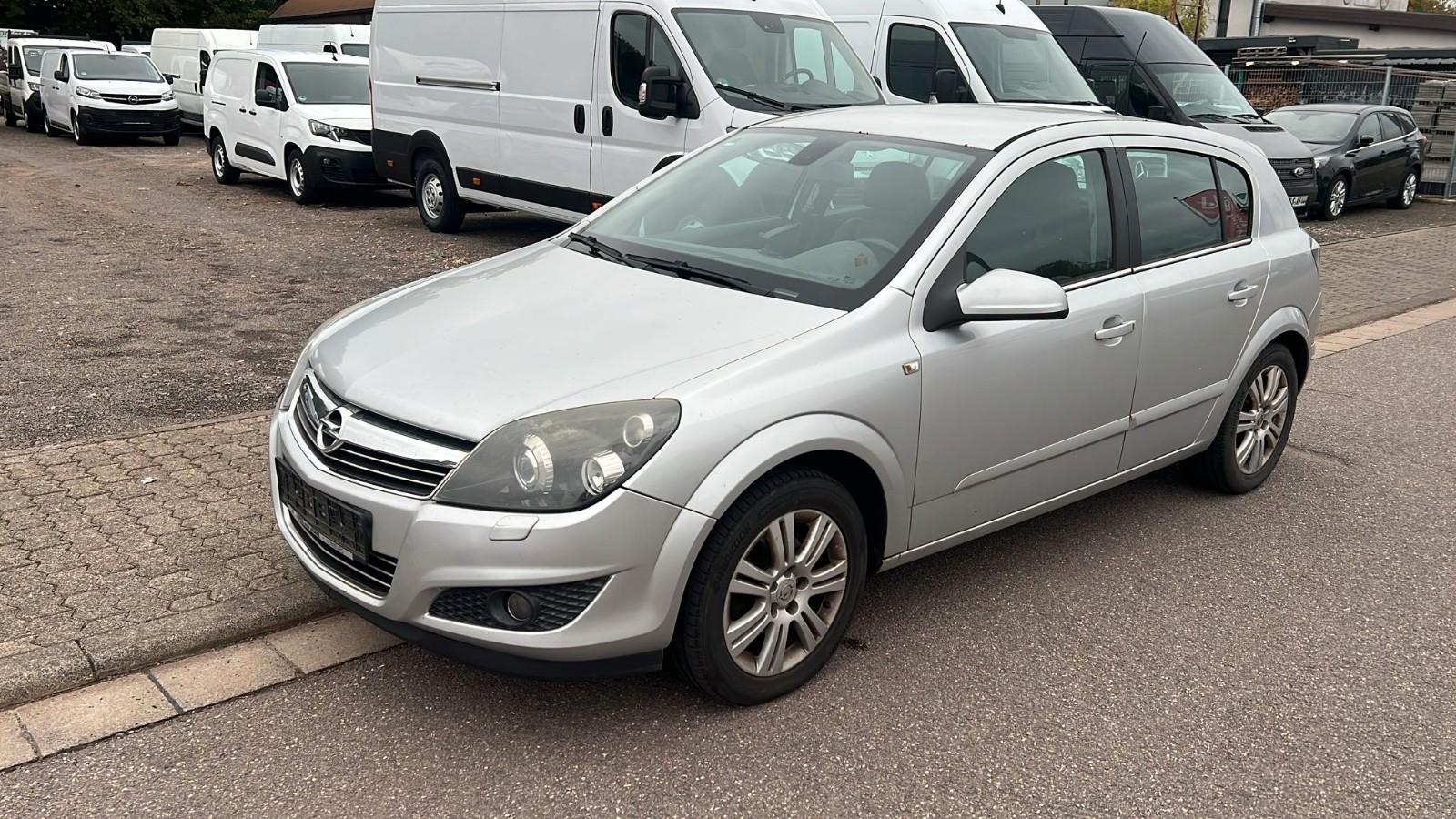 Opel Astra H Lim. Innovation "110 Jahre"