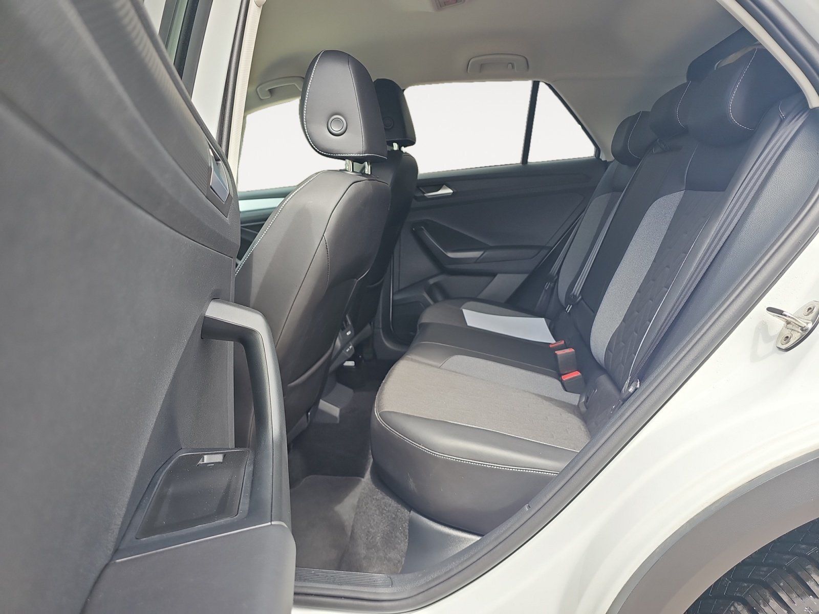 Volkswagen T-Roc - Bild 9