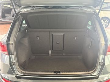 Seat Ateca XCELLENCE DSG LED BEATS PANO STANDHZG AHK