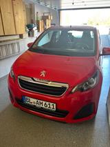 Peugeot 108 Allure PureTech 82 TOP! TOP! Allure - Peugeot 108 von privat