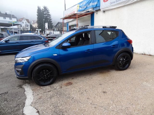 Fahrzeugabbildung Dacia Sandero III Stepway Comfort/1.Hd/LED/AHK/67TKM/