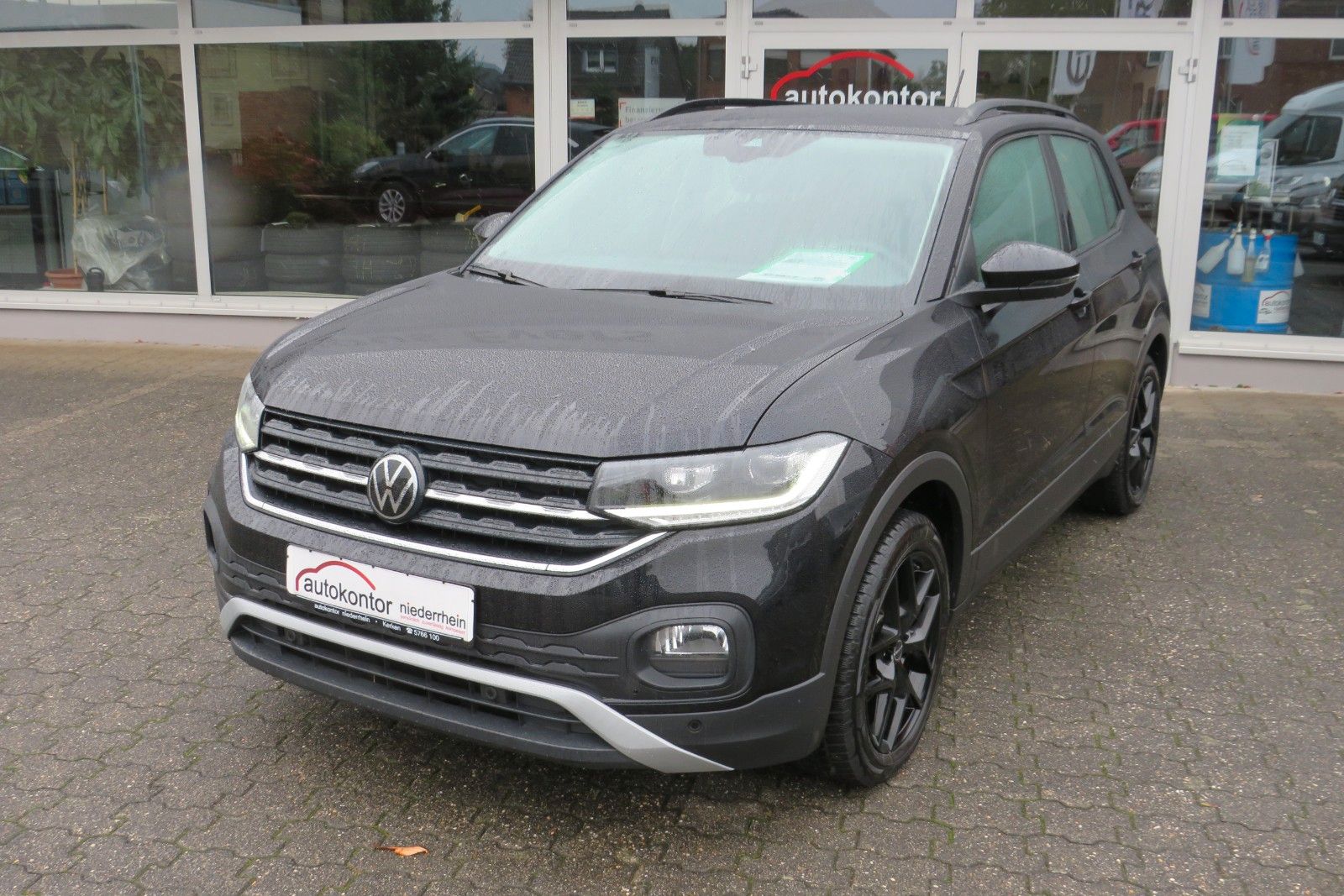 Fahrzeugabbildung Volkswagen T-CROSSLife LED SPORTP. SITZH. NAVI APP "AKTIONS