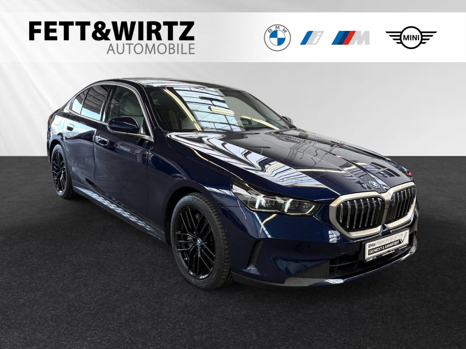 BMW 550e xDrive Limousine AHK|Pano|Autobahnass.|B&amp;W