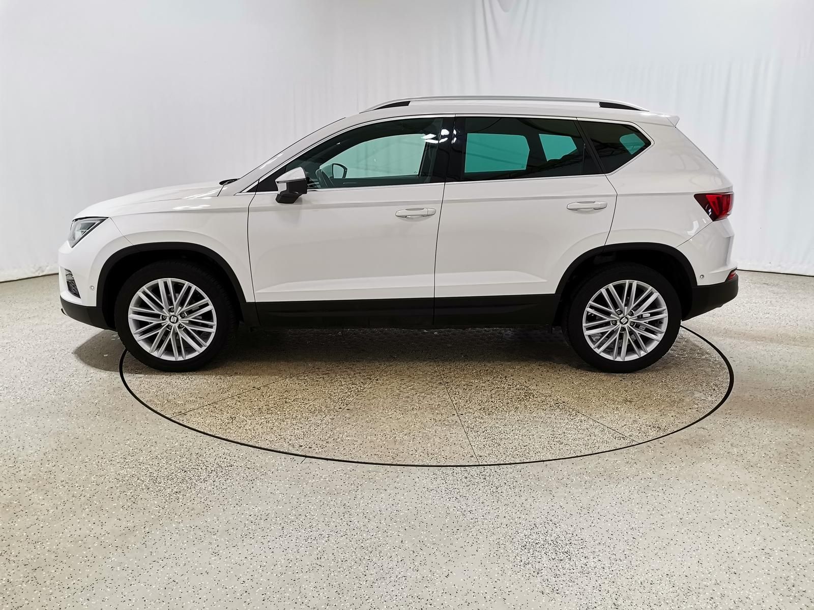 Seat Ateca 1.5 TSI Xcellence LED|Navi|360°|ACC foto 3