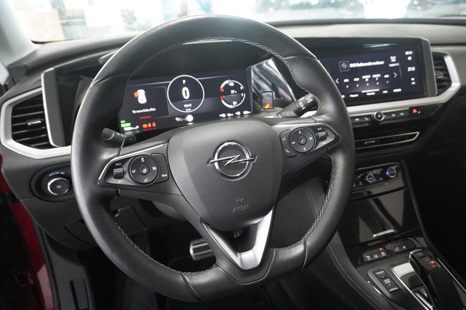 Fahrzeugabbildung Opel Grandland (X) 1.6T EDITION HYBRID NAVI/LED/VIRT.
