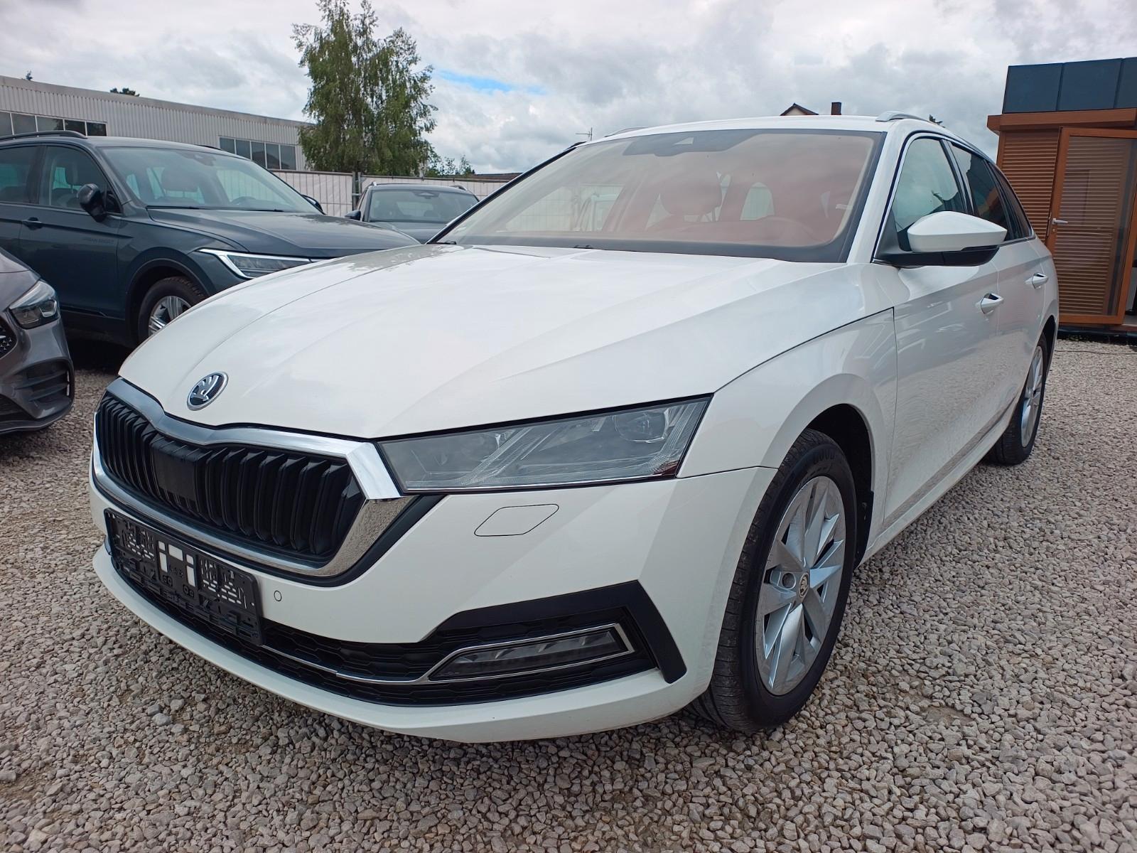Skoda Octavia Combi Style, Navi, HUD, RFK, LED