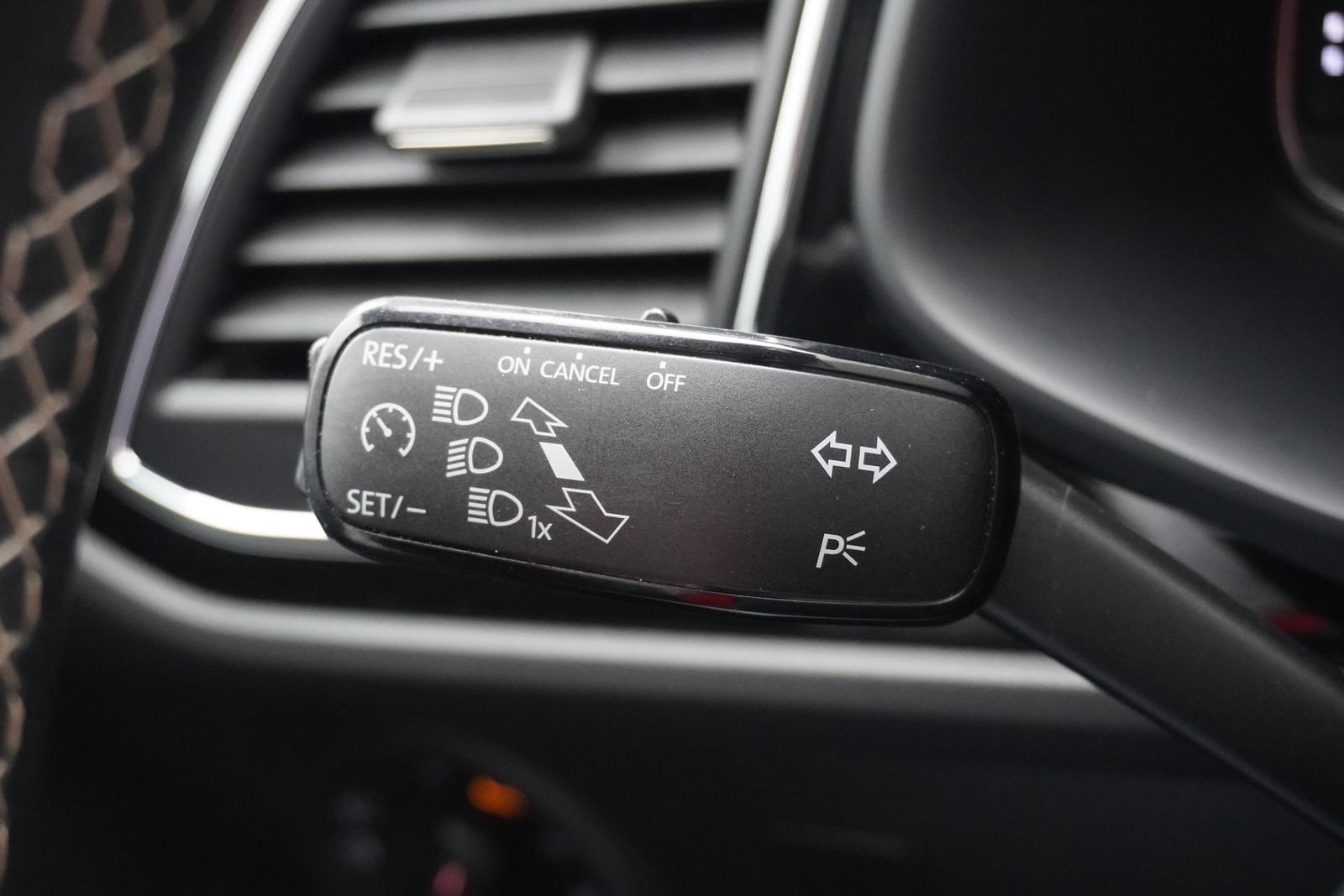 Seat Leon ST 2.0 Cupra 300 4Drive Virtual Cockpit LED