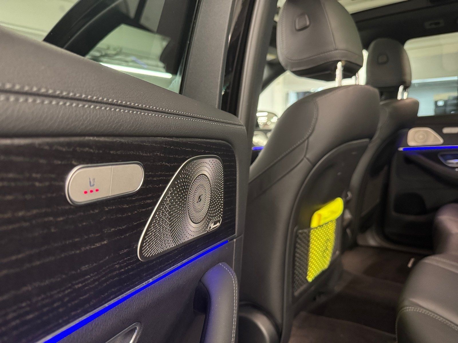 Fahrzeugabbildung Mercedes-Benz GLE 400 d 4M*AMG*Airmatic*Pano*360*AHK*Multibeam