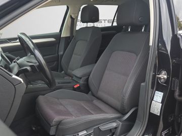 Volkswagen Passat Variant - 9
