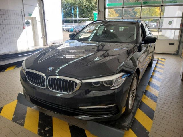 BMW 520d xDrive Touring ~ Leder ~ Live Cockpit Plus