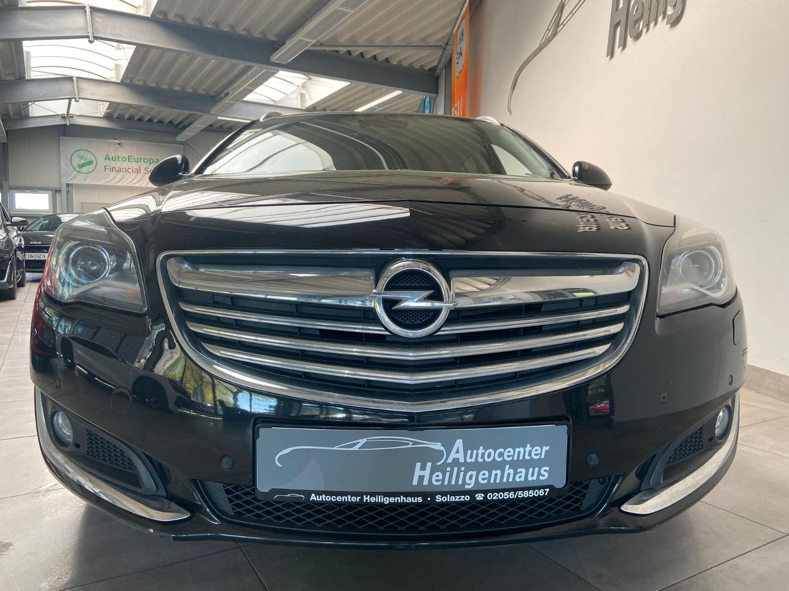 Opel Insignia 2014 — rear view