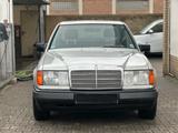 Mercedes-Benz 230 - gebrauchte Mercedes-Benz 230 aus dem Jahr 1986