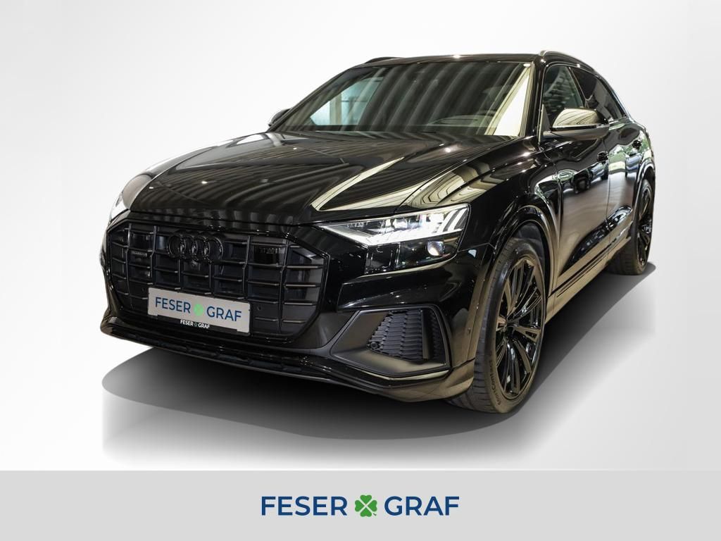 Image of Audi Q8