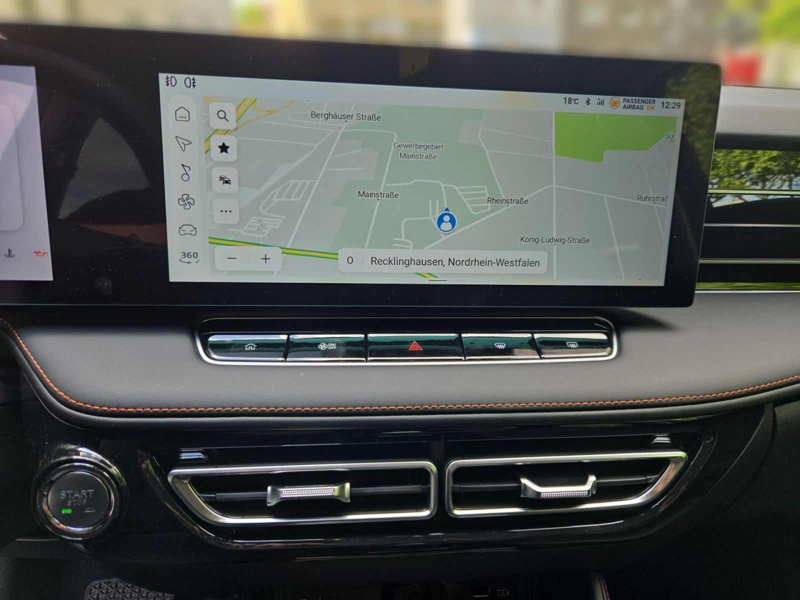 Fahrzeugabbildung MG HS 1.5 Plug-In-Hybrid 200 kW Luxury *NAVI*KLIMA*