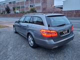 Mercedes-Benz E 220 CDI BlueEfficienc Sehr gepflegt el. Heckkl - gebrauchte Mercedes-Benz E 220 aus dem Jahr 2012