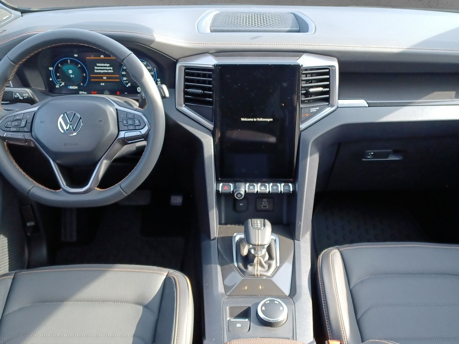 Fahrzeugabbildung Volkswagen Amarok TDI Pan Americ. 4M MATRIX ACC AHK STH HAR