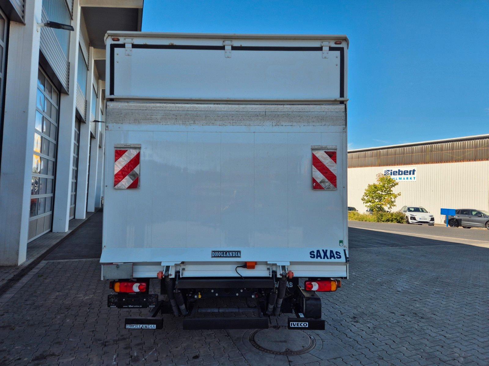 Fahrzeugabbildung Iveco Eurocargo 75-210/P LBW 1.000kg 3 Sitze Klima