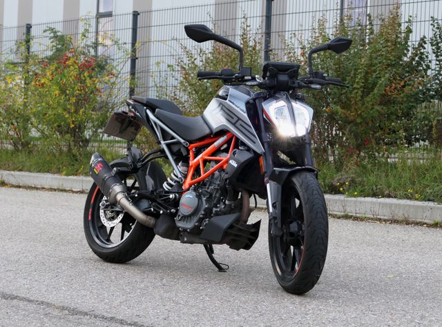 KTM Duke