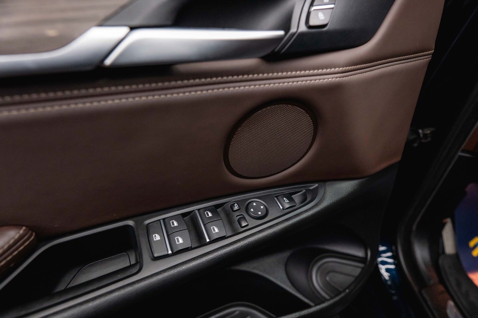 Fahrzeugabbildung BMW X5 M50d Performance *Pano*CarPlay*DAB*360°*  19%