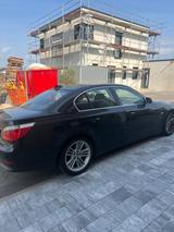 BMW 530i - - BMW 530 aus 2004: 530i
