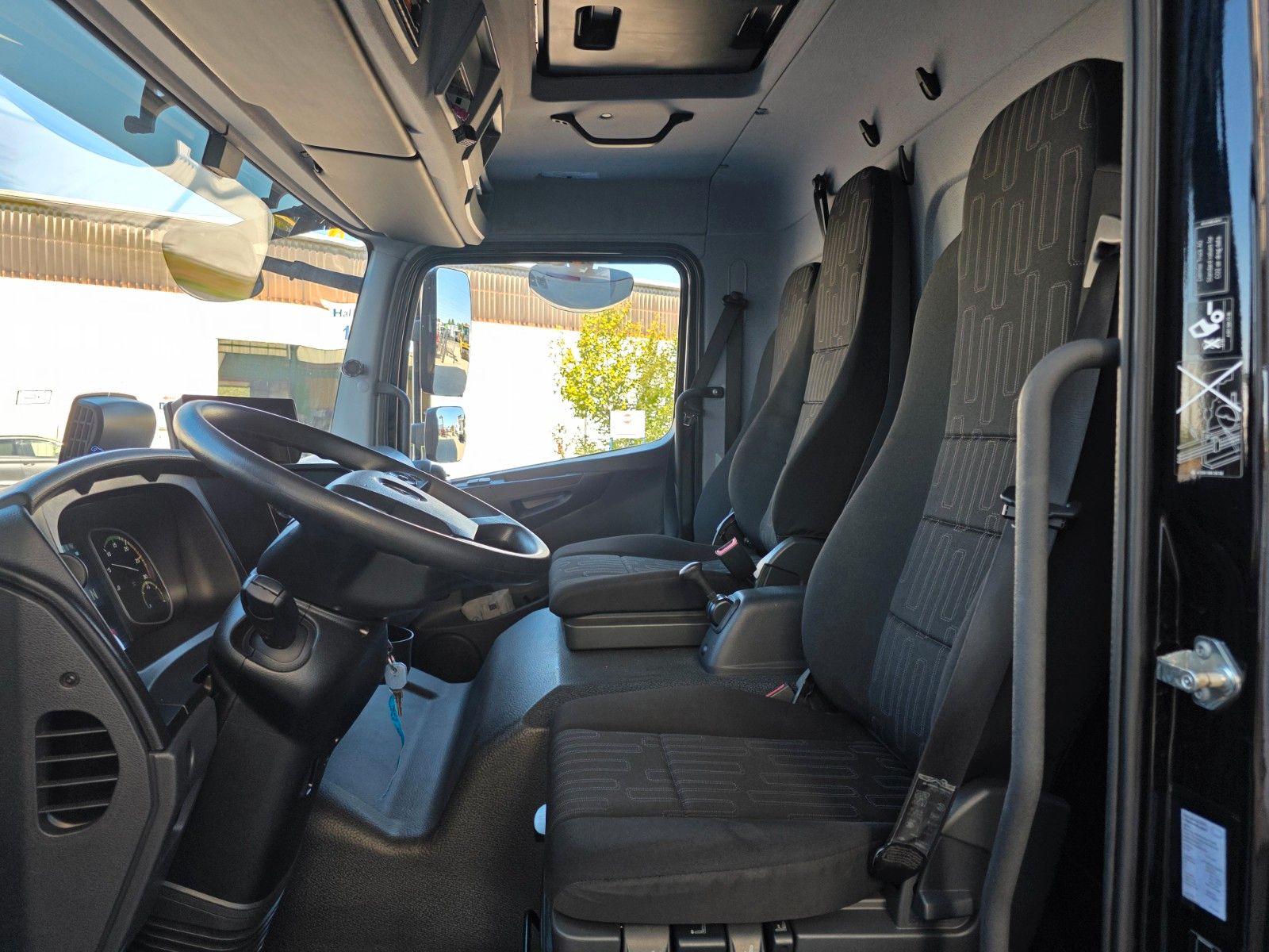Fahrzeugabbildung Mercedes-Benz Atego 824 L Bär LBW 1.000kg AHK Klima 3 Sitze