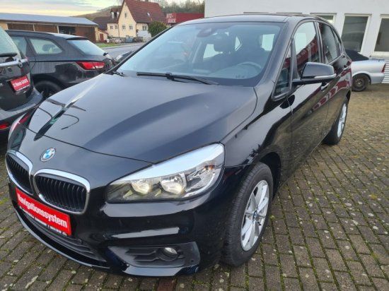 BMW 218i Active Tourer Advantage AHK Navi