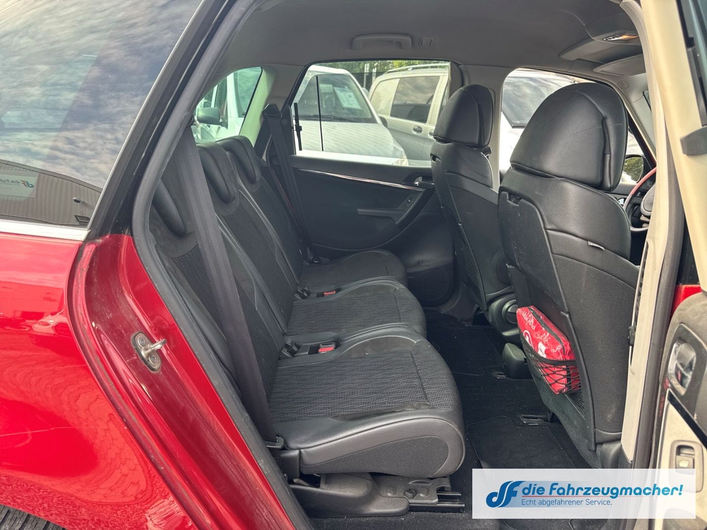 Fahrzeugabbildung Citroën C4 Picasso Exclusive 1.6 HDi 110 FAP *EXPORT