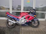 Kawasaki ZZR 600 - KAWASAKI ZZR 600