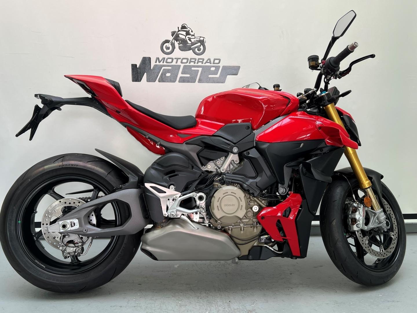 Ducati Streetfighter V4S