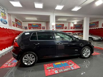 Volkswagen Golf - 12
