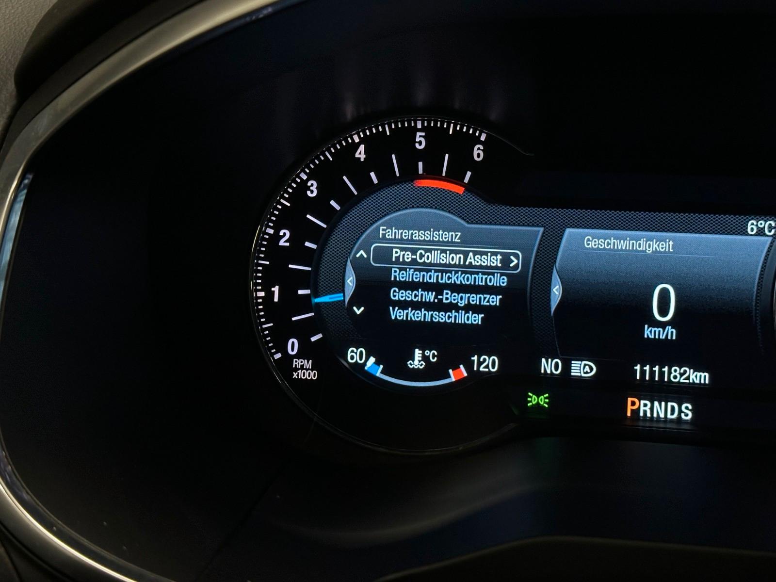 Ford Edge Sport 4x4 *Design-Paket*PANORAMA*AHK*360*