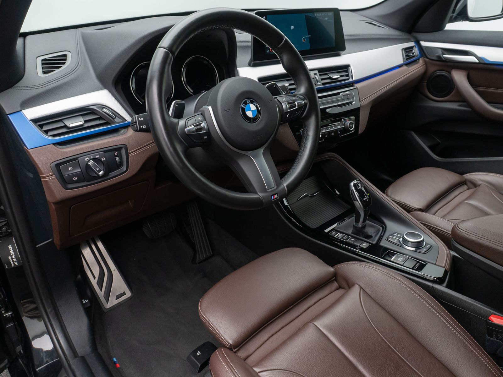 Fahrzeugabbildung BMW X1 xD20d M Sport Parkassist Lenkrhz HUD DAB HiFi