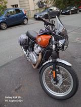 Royal Enfield Interceptor - ROYAL ENFIELD NAKED BIKE