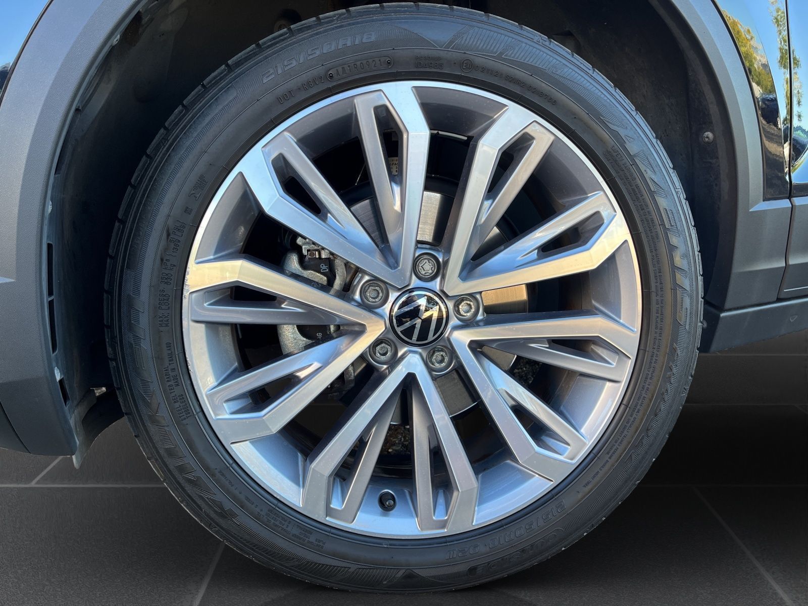 Volkswagen T-Roc - Bild 8