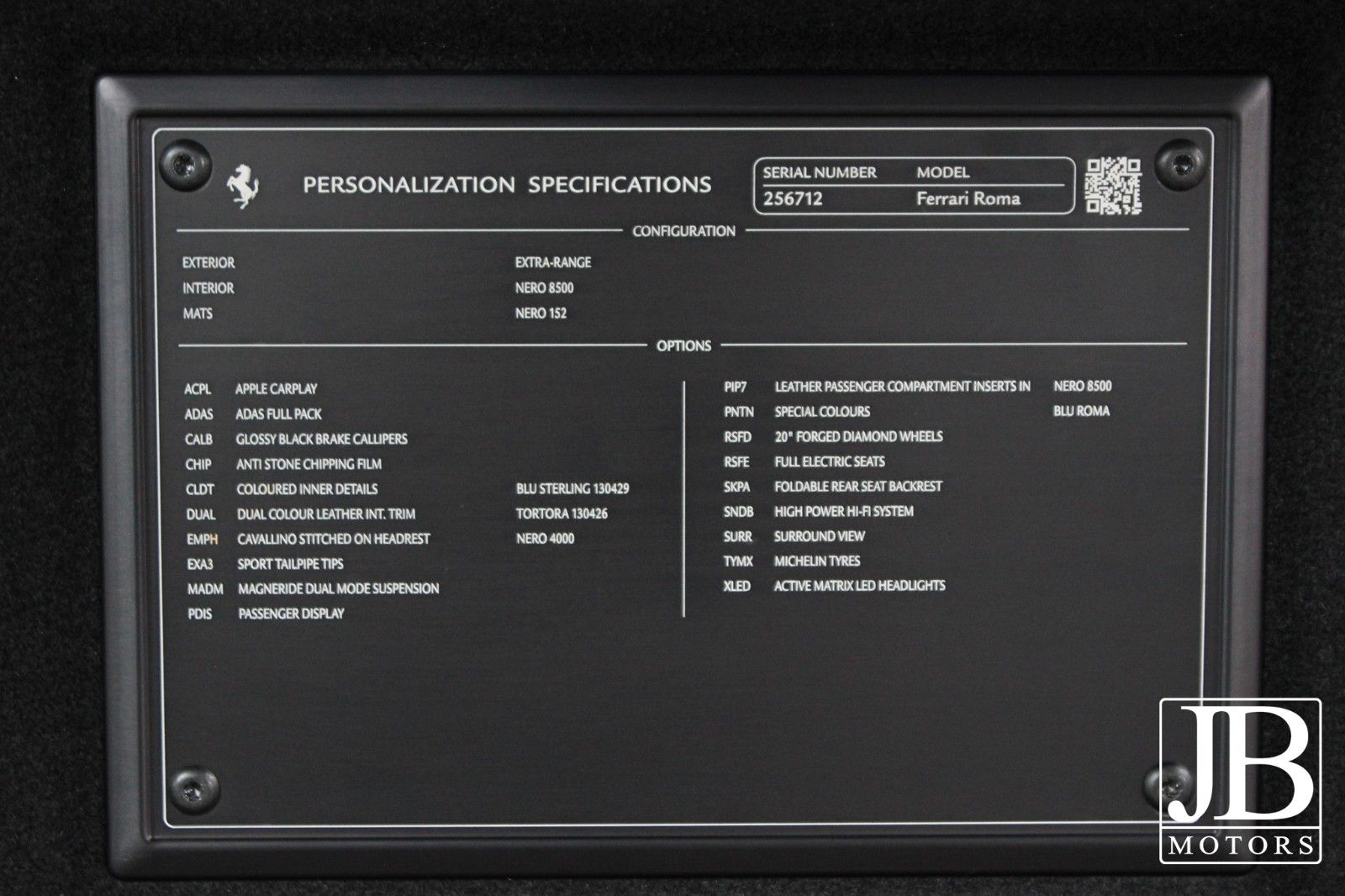 Fahrzeugabbildung Ferrari Roma Beifahrer Display Surround View Kamera JBL