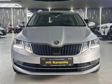 Skoda Octavia Style 2.0 TDI Memory/CANTON/CAM/LANE - Skoda Autos von Händlern
