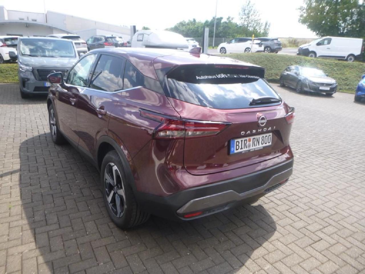 Nissan Qashqai N-Connecta 1.3 DIG-T Mild Hybrid