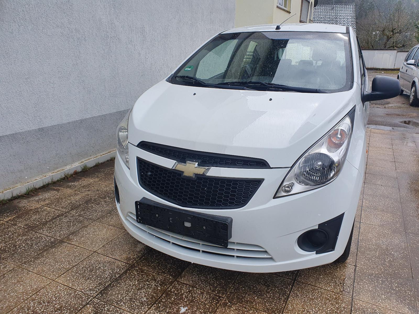 Chevrolet Spark Basis+