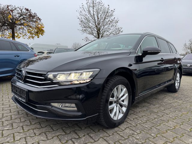 Volkswagen Passat Var Business AHK LED Kamera TravelAss DAB