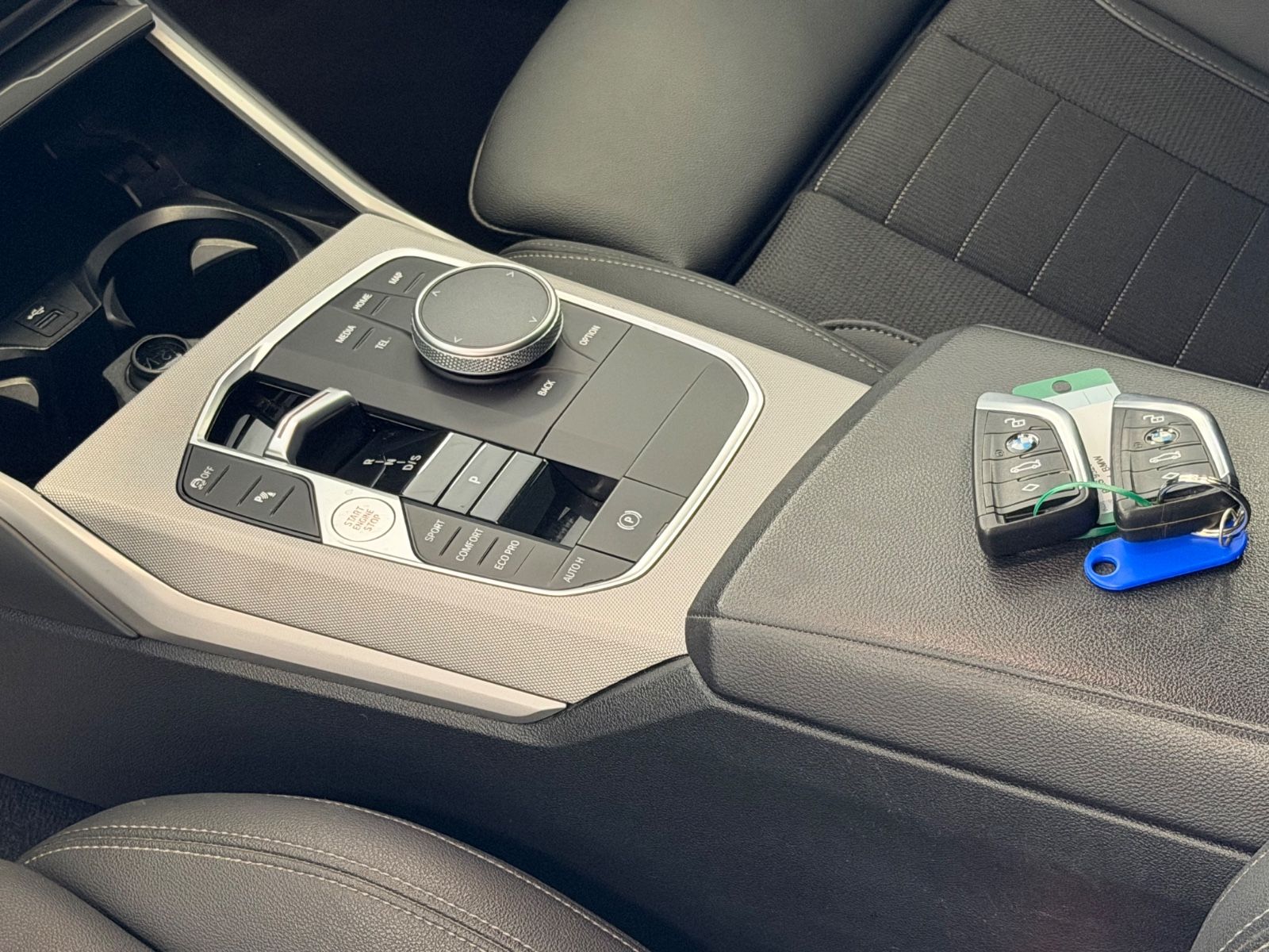 BMW 320d SAG/AHK/Stop&Go/SportSitz/M-Sport foto 21