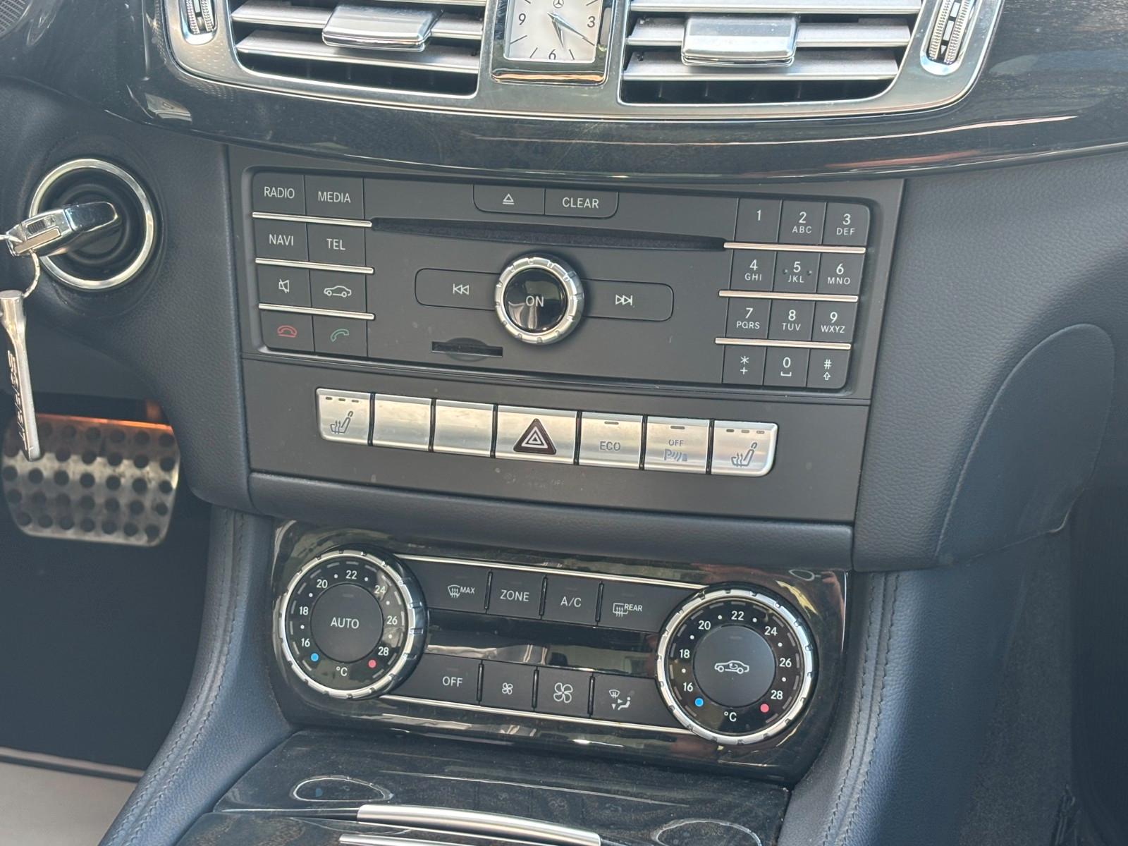 Mercedes-Benz CLS 250d BT*AMG-Line*Kamera*Leder*Night-Paket*