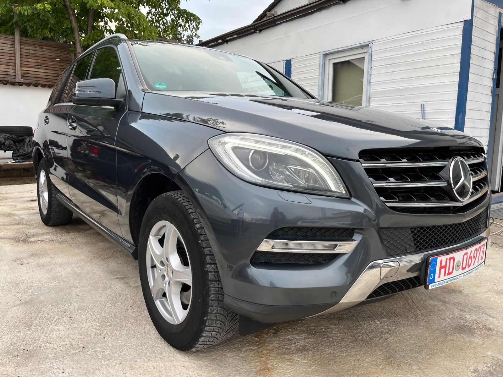 Mercedes-Benz ML 350 4MATIC/SHZ/STANDHEIZUNG/LMF/NEU TUV AU