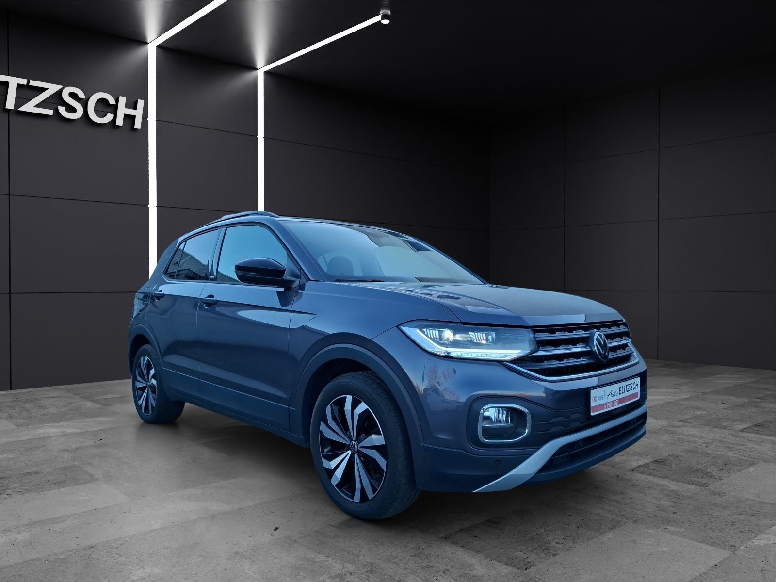 Fahrzeugabbildung Volkswagen T-Cross TSI Active DSG LED Navi AID ACC RFK SH 1
