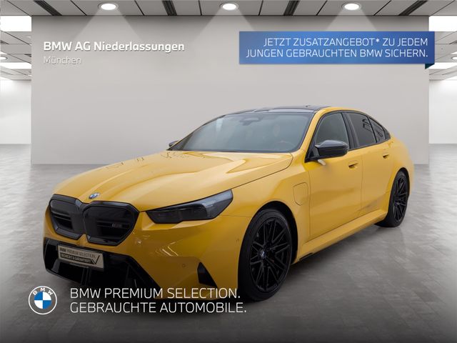 BMW M5 Limousine Drive&Park Assist Prof. LiveCockpit