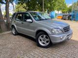 Mercedes-Benz Mercedes Benz ML320 mit AMG Styling und Le... - Mercedes-Benz ML 320 in Berlin