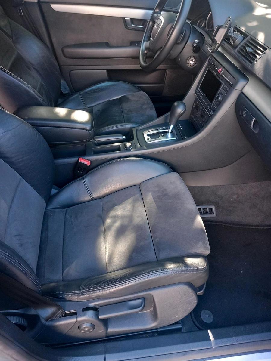 Audi A4 2006 — photo 11